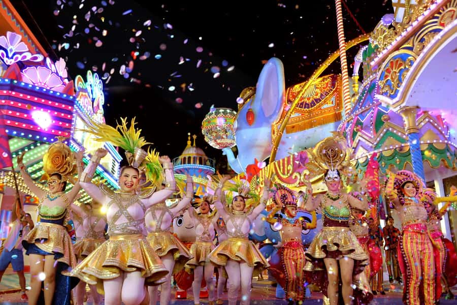 Phuket: Carnival Magic Admission Ticket w Optional Transfer - Carnival Magic Phuket: what the park experience is really like