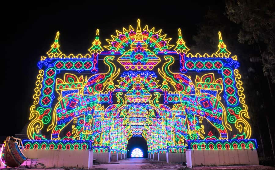 Phuket: Carnival Magic Ticket with Dinner and Transfer - Who should book Carnival Magic Phuket (and who should reconsider)