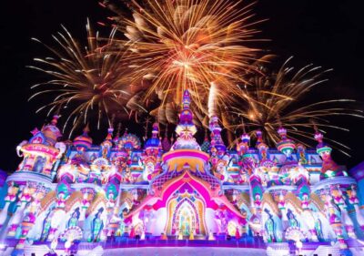 Phuket: Carnival Magic Ticket with Dinner and Transfer - Your 6-hour plan: hotel pickup to parade night