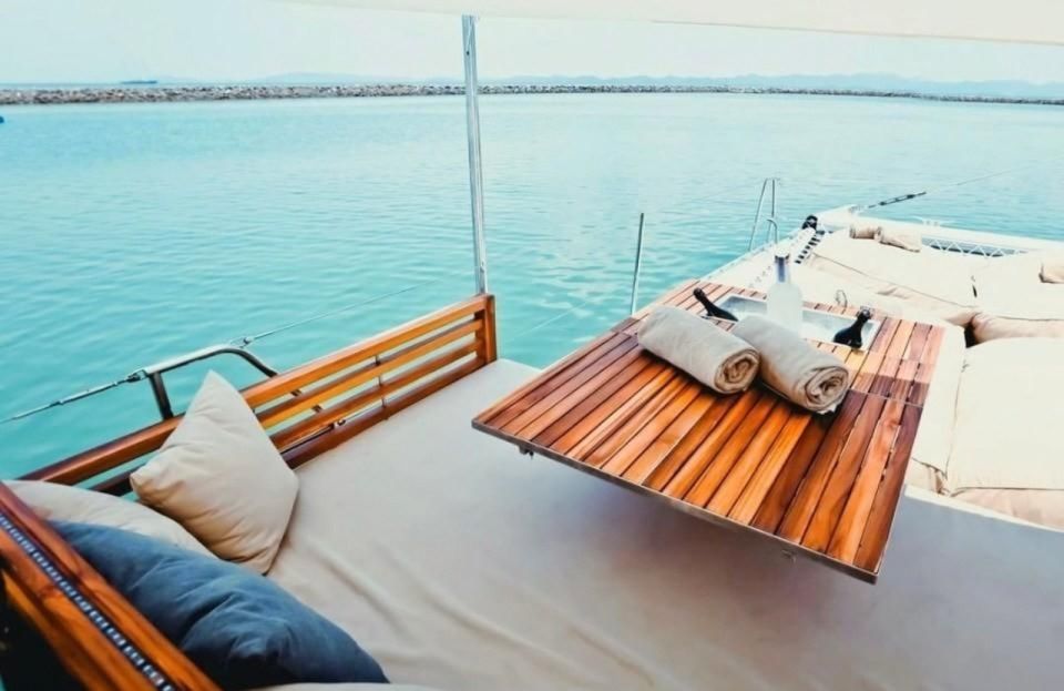 Phuket: Coral and Racha Islands Hype Luxury Catamaran - Day beds, decks, and shade: the comfort tradeoffs