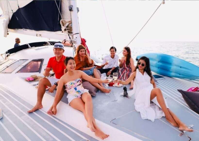 Phuket: Coral Island Catamaran Cruise with Sunset Dinner - Boat comfort, timing, and the not-so-glam parts
