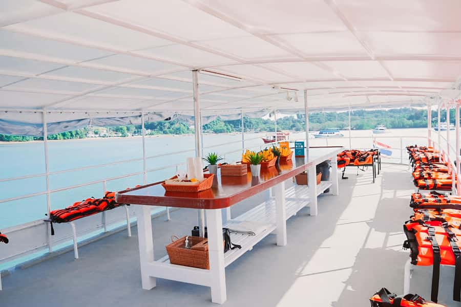 Phuket: James Bond Island and Canoeing Day Tour by Boat - Thai Buffet Lunch on the Boat: More Than Food, It’s Part of the Schedule