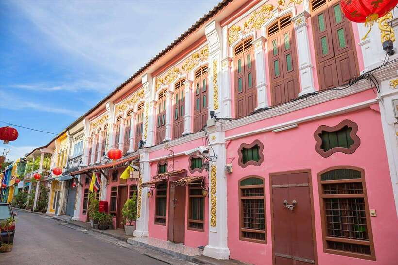 Phuket: Old Town Half-Day Sightseeing with Local Guide - Quick takeaways