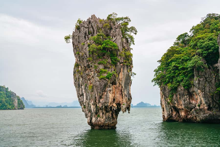 Phuket: Phang Nga Bay Twilight Kayaking Tour with Meals - Phang Nga Bay Day Session: Caves, Islands, and Wildlife Odds