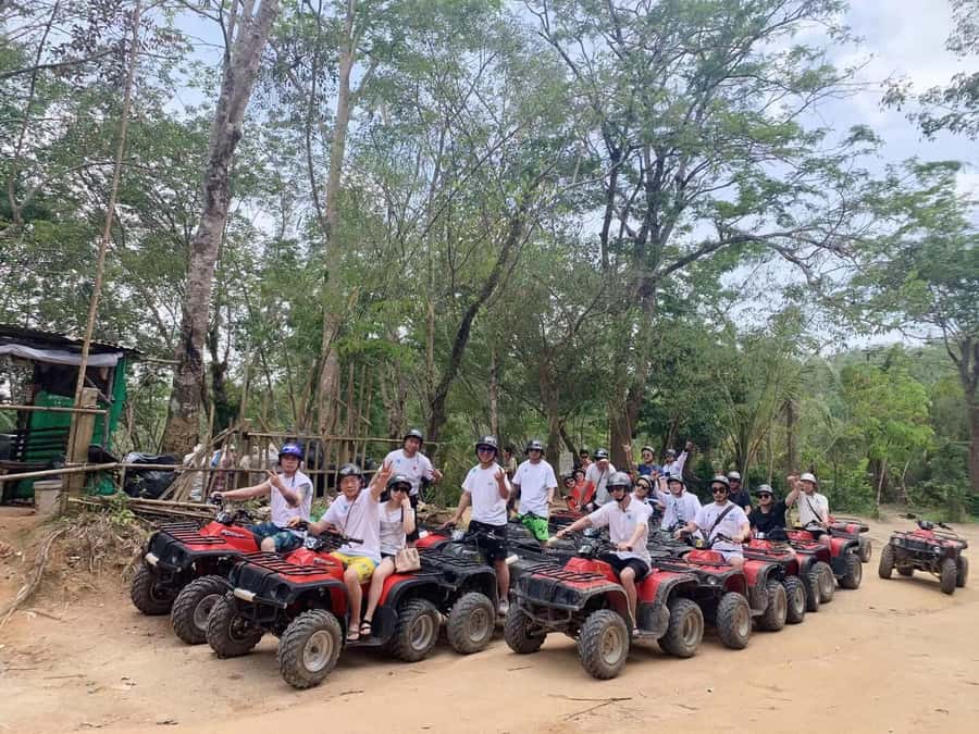 Phuket: Private Guided Tour with Choice of Locations - Learning Stops That Turn Shopping Into Something You Understand