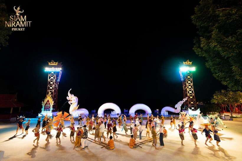 Phuket: Siam Niramit Ticket with Round Transfer and Dinner - Should You Book Siam Niramit Phuket With Dinner and Transfer?