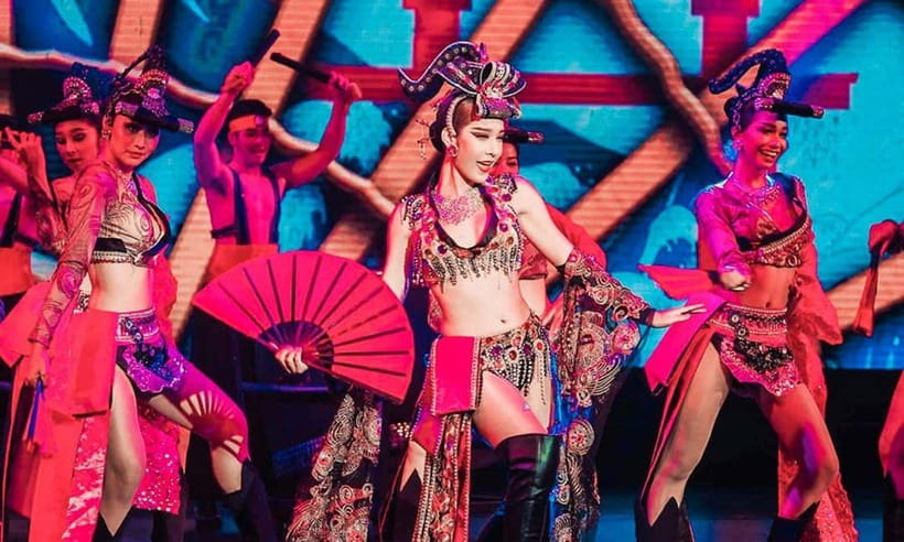 Phuket: Simon Cabaret Show Tickets Optional First 3 Rows - Performers, costumes, and the level of polish you’ll notice up close