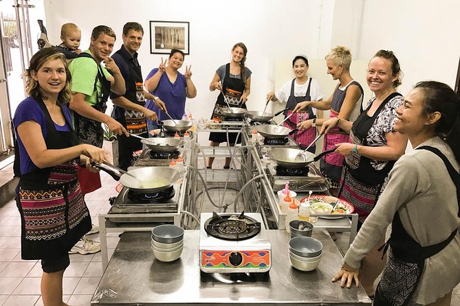 Pink Chili - Thai Cooking Class and Market Tour in Bangkok - What you’ll cook: Thai classics built from real techniques