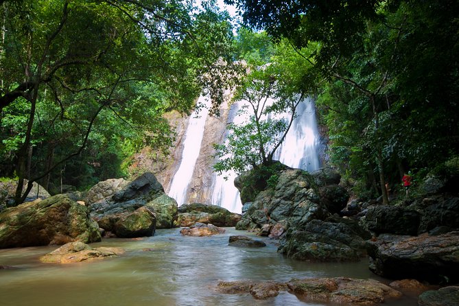 Private - 6 Hours Best of Samui City Tour including Lunch - Guan-Yu shrine and the mummified monk: Samui’s Chinese and spiritual side