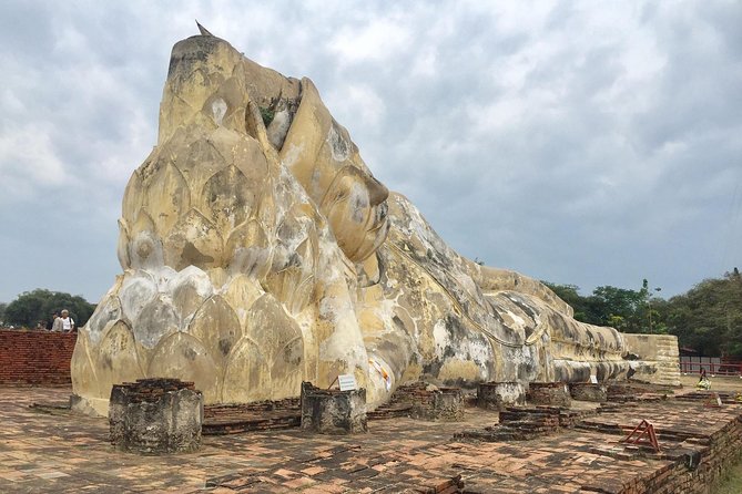 Private Excursion to Floating Market and Ayutthaya World Heritage - Getting from Bangkok: heat, comfort, and not wasting minutes