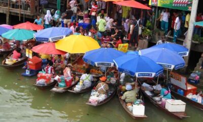 Private Guided Day Tour: Bangkok with Public Transport - Choosing the right mix: Grand Palace and Wat Pho vs neighborhoods
