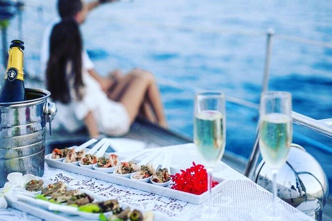 Private Sailing Yacht Charter by Independence from Koh Samui - Your route choice: sunset, half-day, full-day, or Ang Thong Marine Park