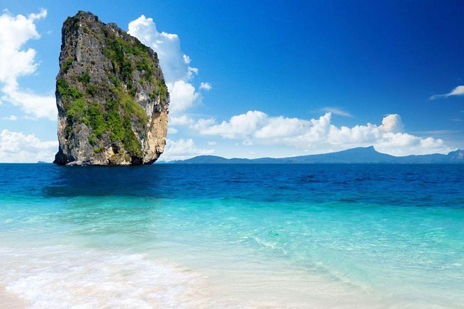 Private Tour to Hong Islands & 4 Islands with Sunset & Night Snorkel - Chicken Island: the photo stop you don’t want to miss