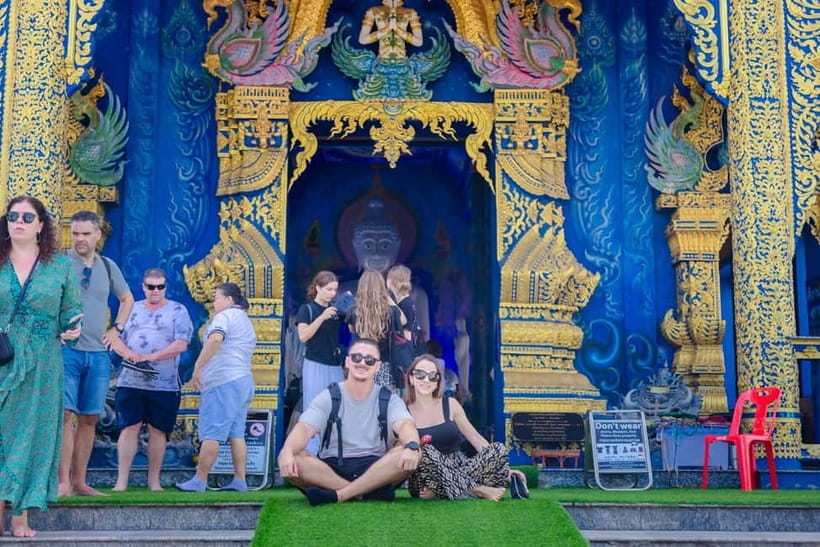 Red, Blue, White Temples & Hot Spring Trip from Chiang Mai - Mae Kachan Hot Spring: The Feet-Only Reset Before Temples