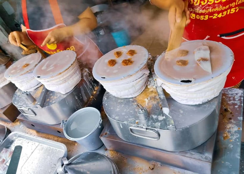 Taste of Chiang Mai: Michelin Guide & Street Food Tour - Thana Ocha’s Yen Ta Fo: Hakka pink noodle comfort
