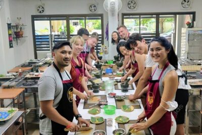 Thai Cooking Class in Phuket - Mae Somchit Kata Fresh Market: where the class starts (and why it’s worth it)