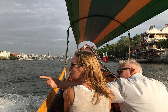 Thai Tour Guide : PRIVATE Highlight of Bangkok + Canal Tour + Simple Thai Lunch - Amulet Market: Buddhist Charms, Craft, and Shopping Without Stress