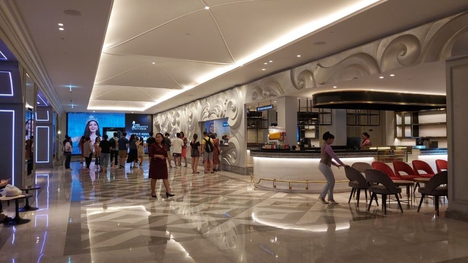 Tiffany's Show Pattaya: Cabaret Show Entry Ticket - Audience Etiquette: Staying Comfortable and Letting the Show Work