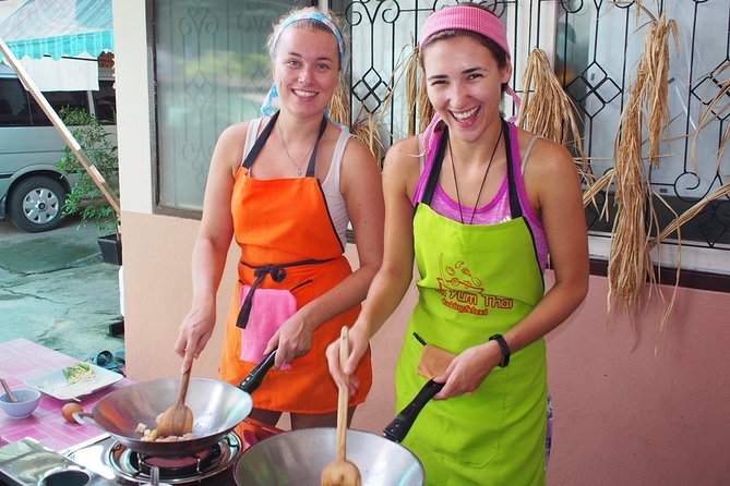 Tomyumthai Cooking Class in Chiang Mai - Price and Value: What You Get for $32.61