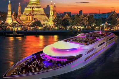 Wonderful Pearl: Bangkok's Dinner Night Cruise - River City Bangkok and the 7:30 pm Boarding Window