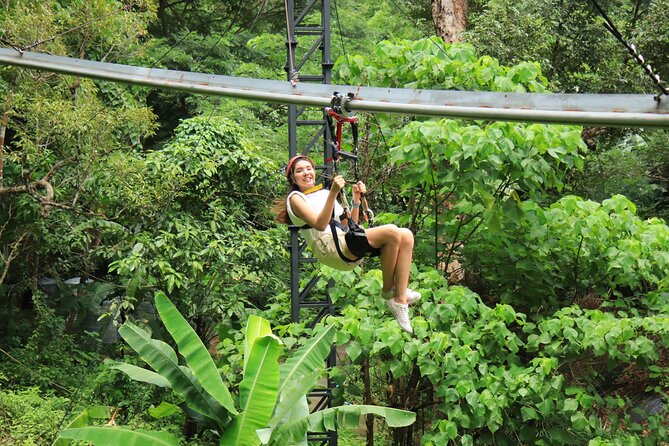 World A+ (Zipline 32 Platforms + Roller + Sky Walk with World Set Menu ) - Rainforest Sky Walk: the calm cooldown after the adrenaline