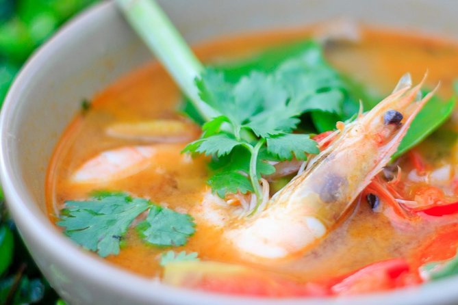 Ya Thai Cookery School Class in Krabi - Vegetarian options and customizing your plate