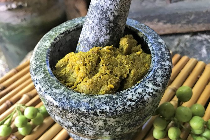 Your Introduction to the Thai Kitchen - What’s included: lunch, snacks, and drinks that keep the day moving