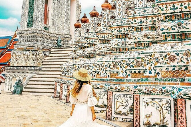 ️ Bangkok Private Instagram Tour: All-Inclusive - City skyline stops: MahaNakhon rooftop views and Baiyoke Tower II
